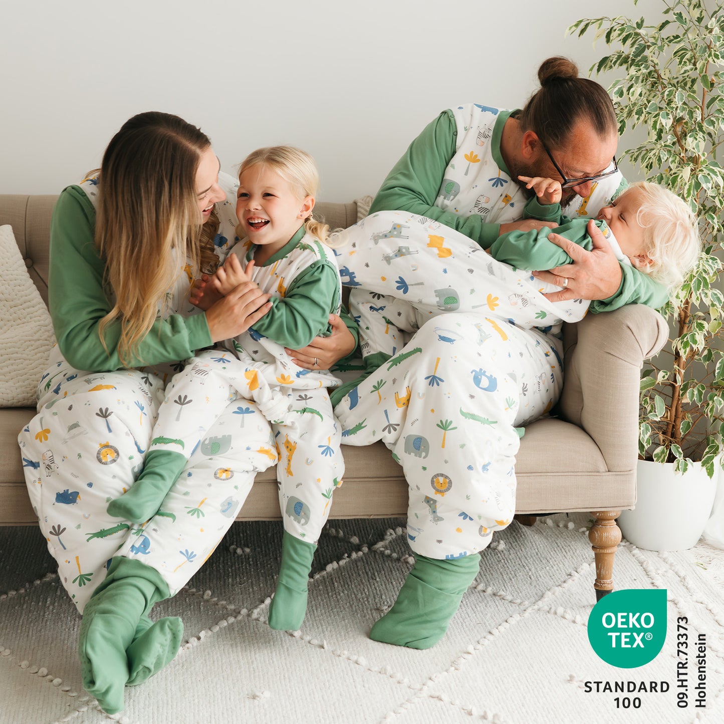 Adult Sleeping Bag with Feet & Detachable Sleeves - 2.5 TOG_Jungle_1188_2