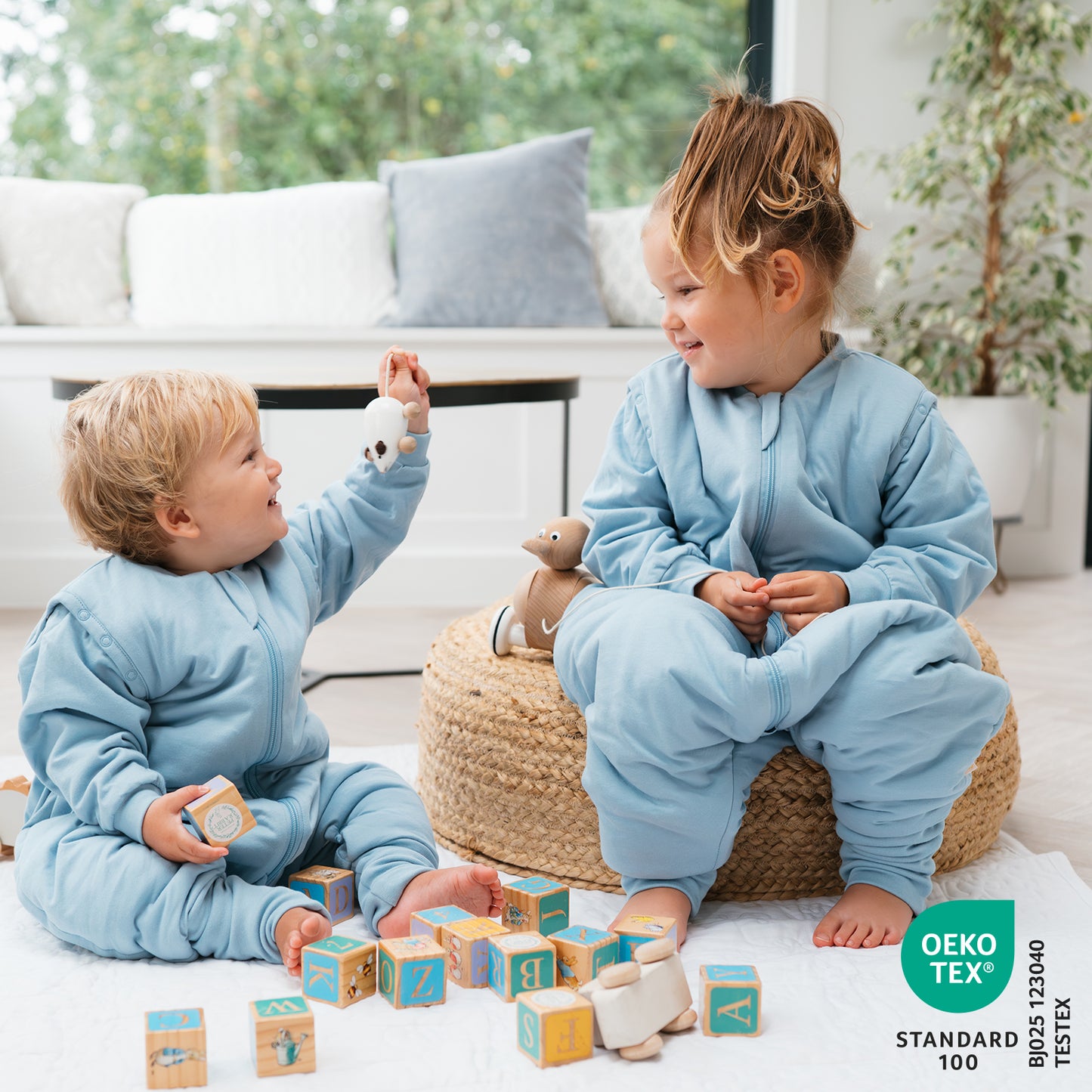 Sleeping Bag with Feet, Foldable Feet Covers & Sleeves - 1.0 TOG