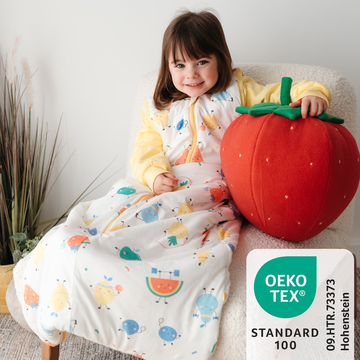 Sleeping Bag with Detachable Sleeves - 2.5 TOG_Frutas en Forma_OEKOTEX_465